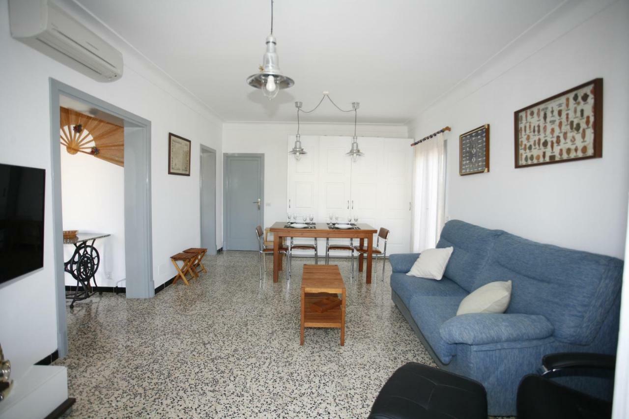 Lola Villa Sa Rapita Exterior photo